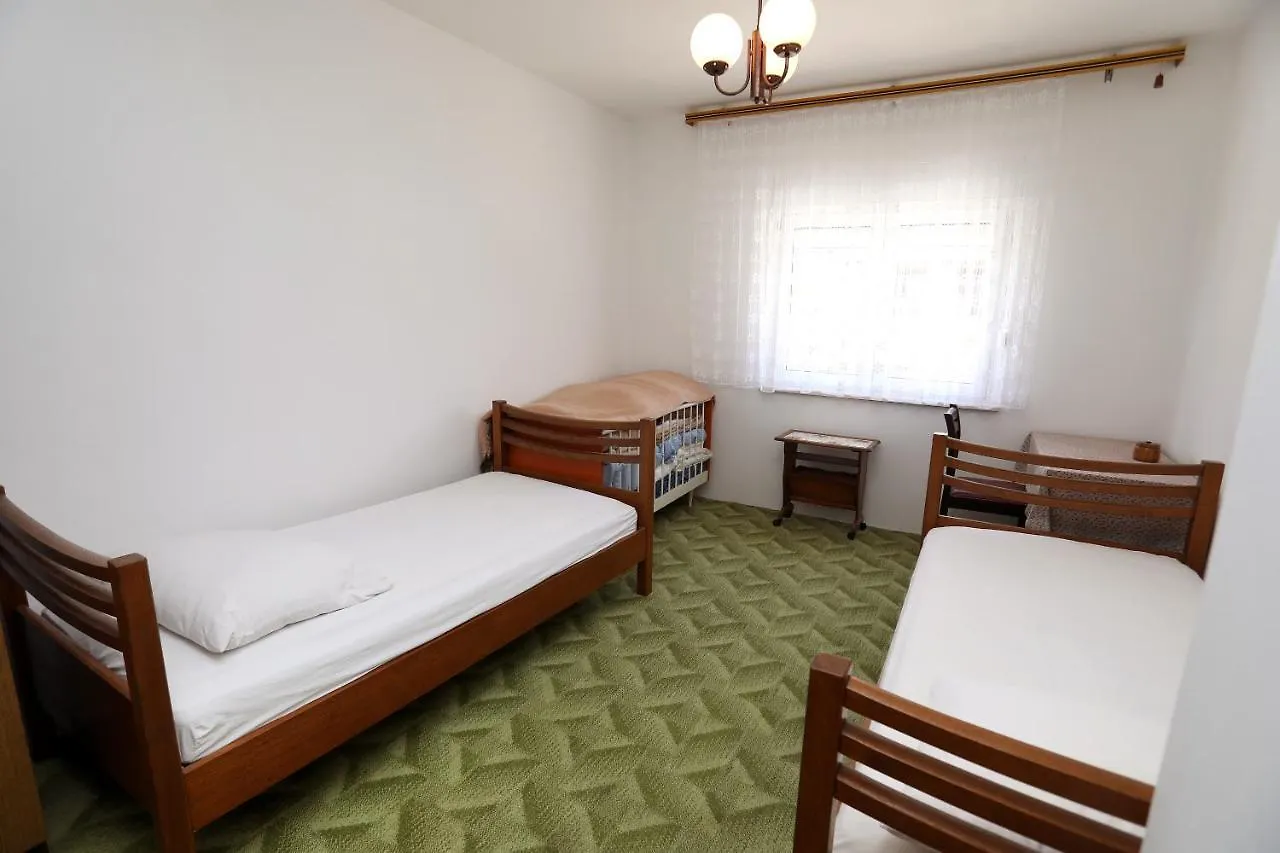 Apartman Knezo Hotel Trogir Guest house