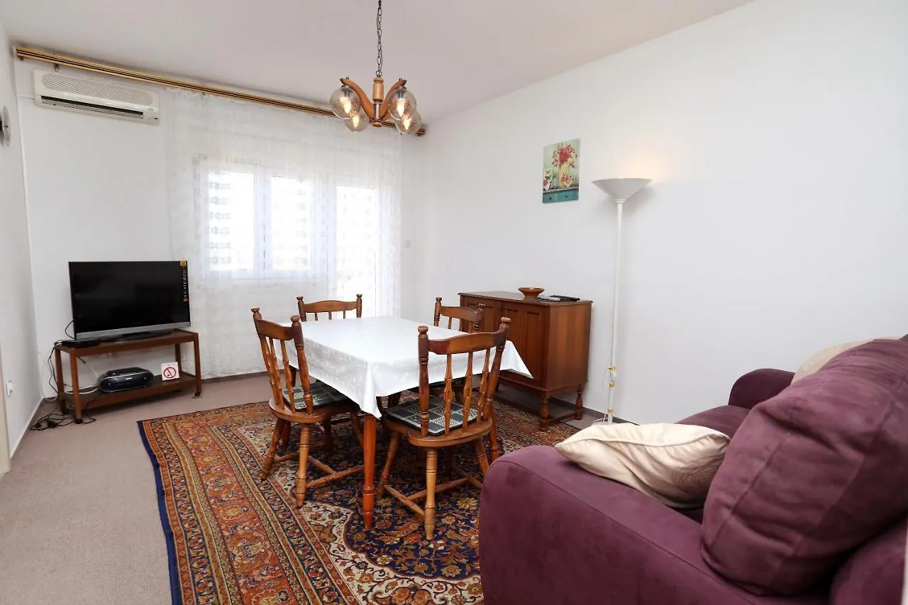 Apartman Knezo Hotel Trogir 0*,  Croatia