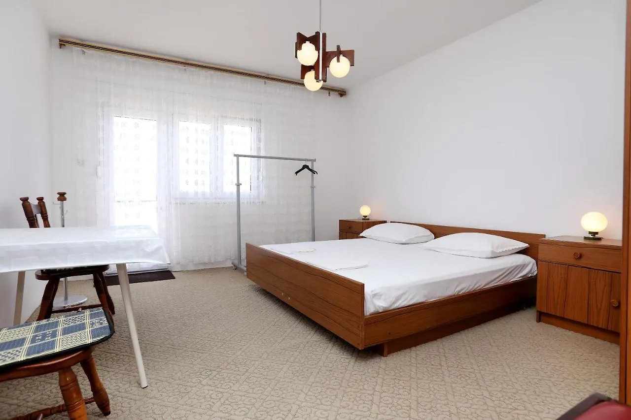 Apartman Knezo Hotel Trogir 0*,