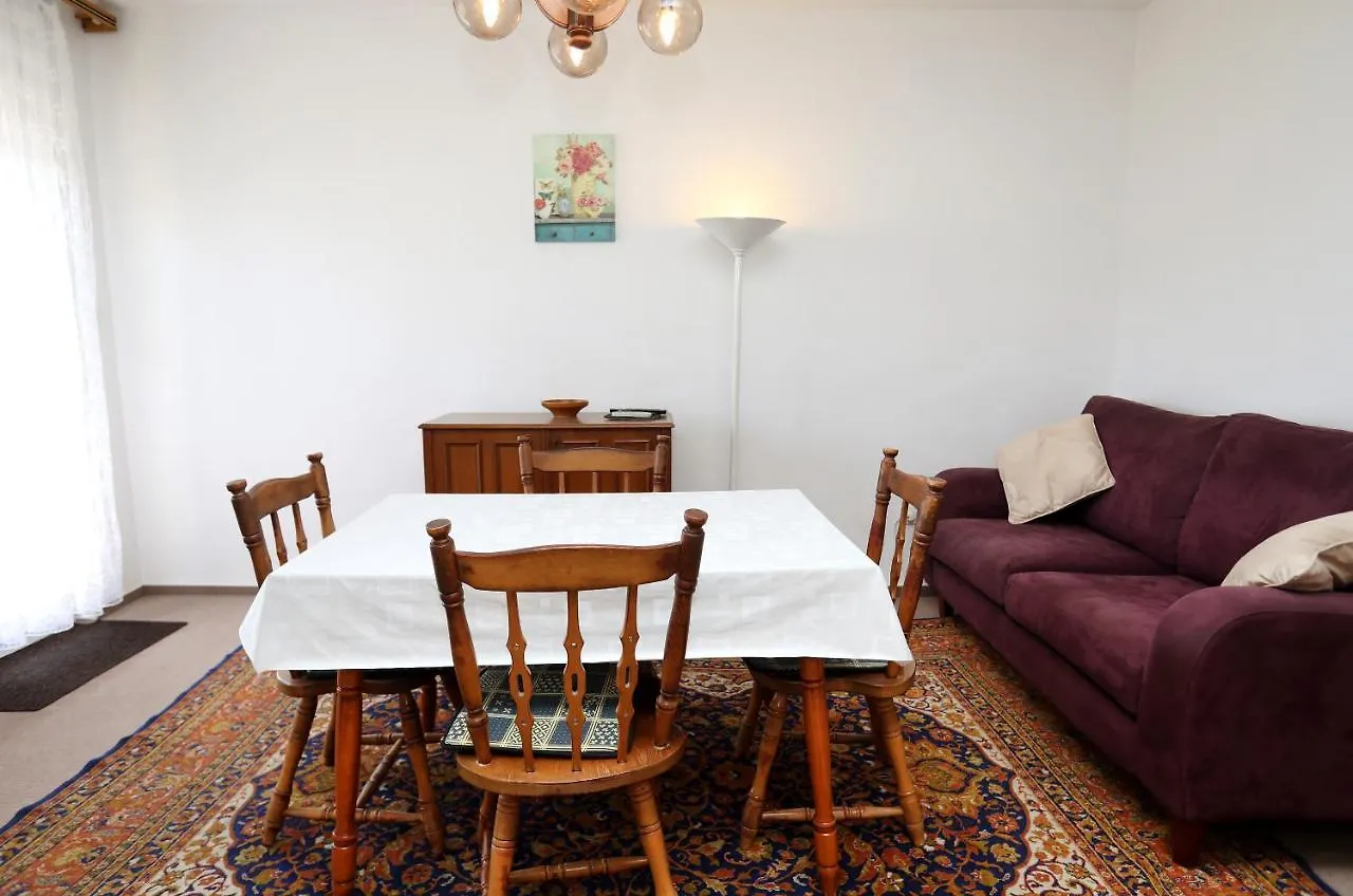 Apartman Knezo Hotel Trogir Guest house